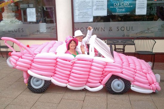 #7670802 EXCLUSIVE... ***EXCLUSIVE*** Collect Picture. A pink cadillac car Thelma Levett made out of balloons. Thelma Levett lives in a balloon world. She has spent the last 15 years making everyday objects out of balloons. She has just mad a Kate Middleton wedding dress out of 5000 balloons. Restriction applies: USA ONLY Fame Pictures, Inc - Santa Monica, CA, USA - +1 (310) 395-0500